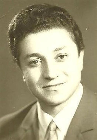 علي عبدالله وريث